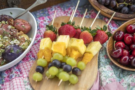 Fruit Picnic Brabet