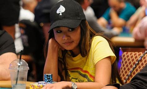 Lisa Hamilton De Poker