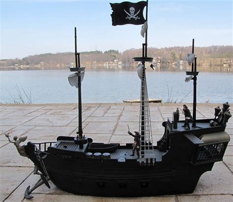 Livre Navio Pirata Maquina De Fenda