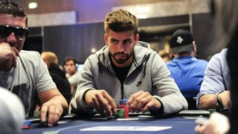 Messi Pique En El Casino