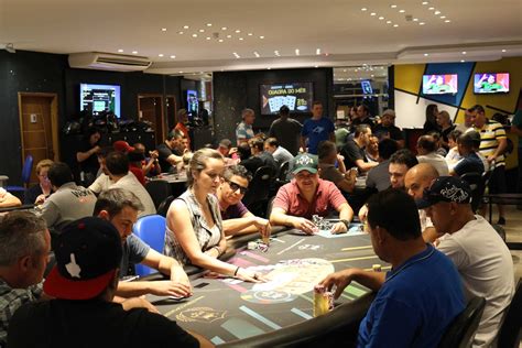 Metrowalk Clube De Poker Contratacao