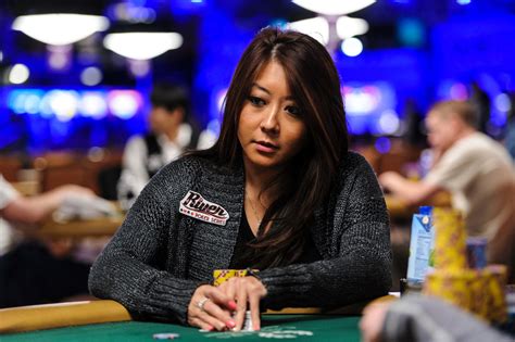 Poker Maria Ho