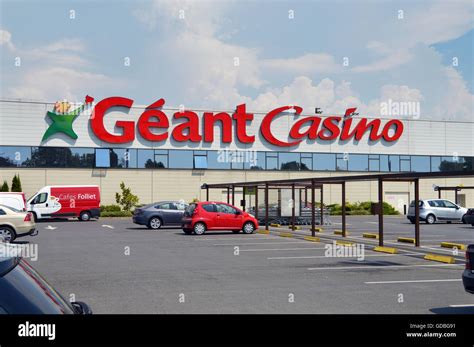 Salao De Jardim Geant Casino